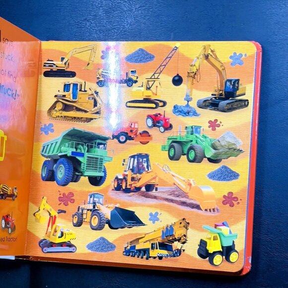 DK Little Hide And Seek Childrens Board 3 Book Set With Surprise Pop-Up - Picture 12 of 14